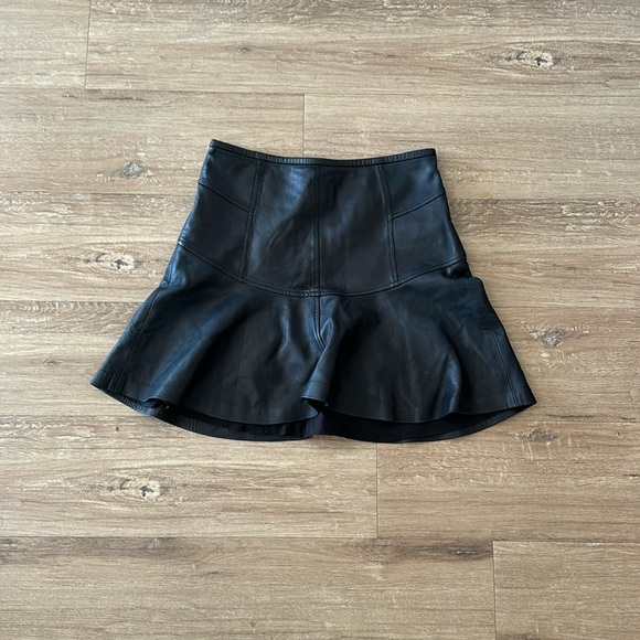 DVF Leather Skirt - Picture 1 of 3